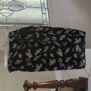 Loft Women's wrap skirt, size M, black